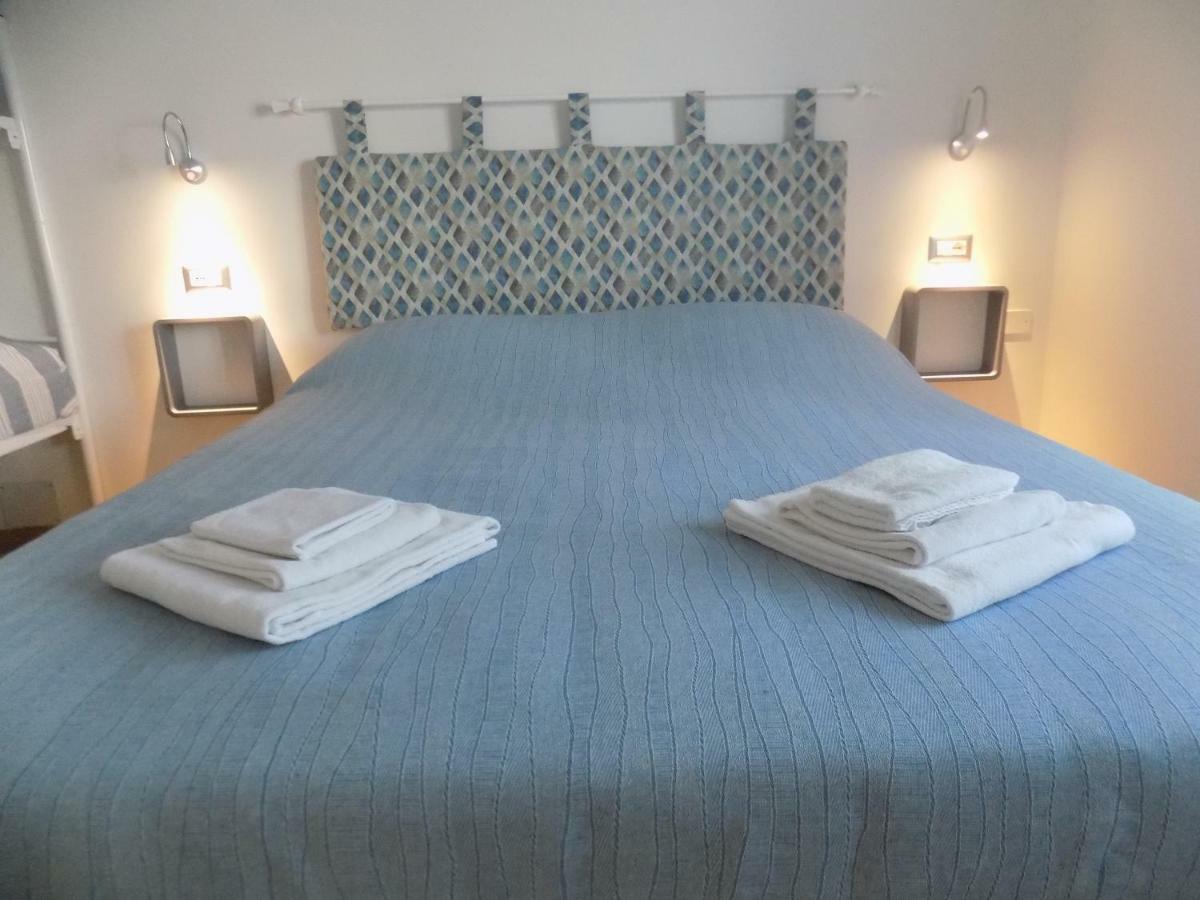 Omphalos Hotel Алгеро Екстериор снимка