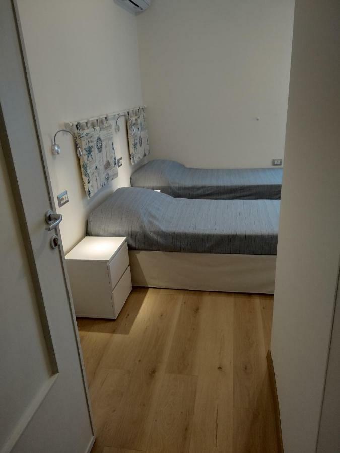 Omphalos Hotel Алгеро Екстериор снимка
