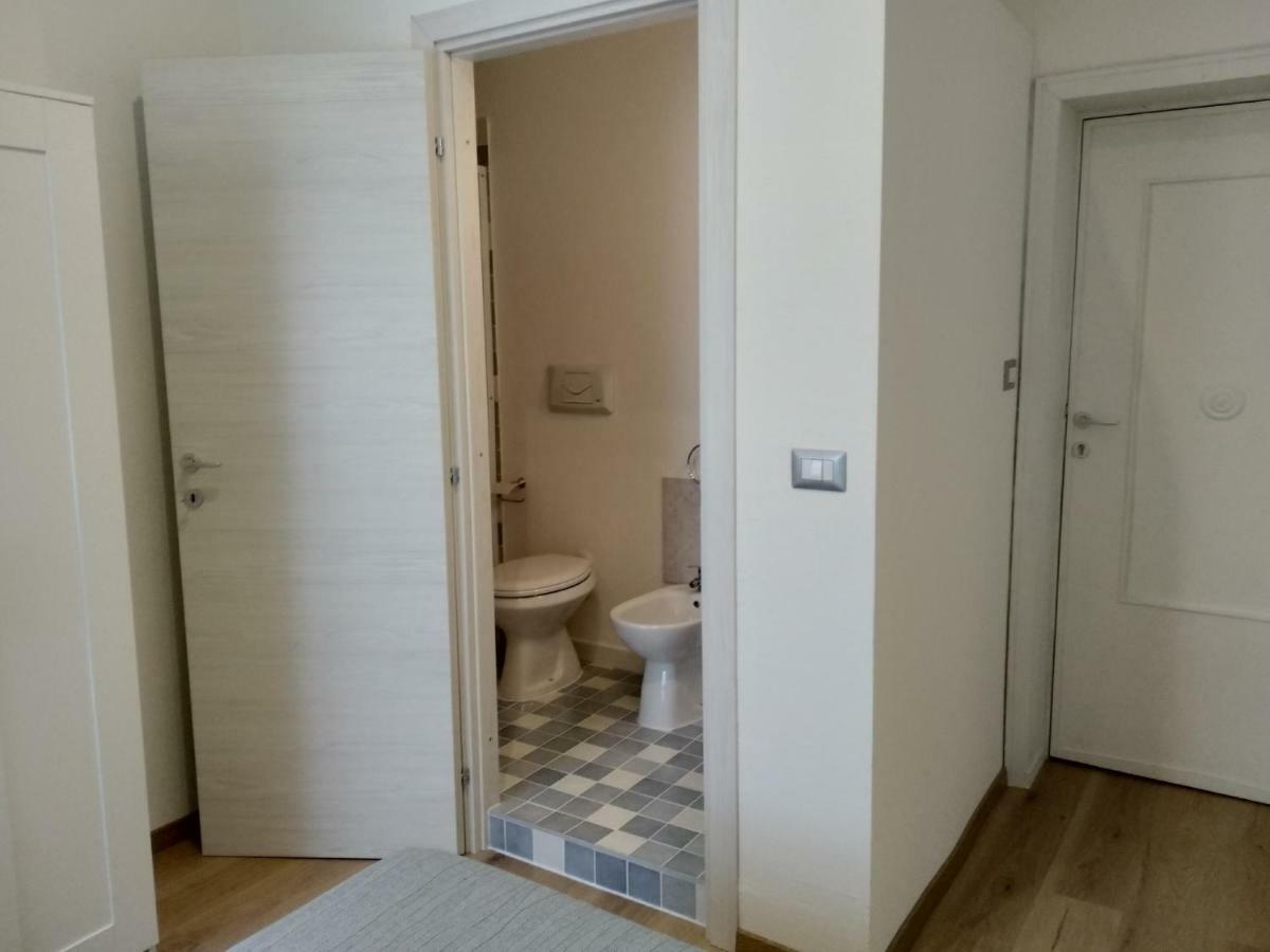 Omphalos Hotel Алгеро Екстериор снимка